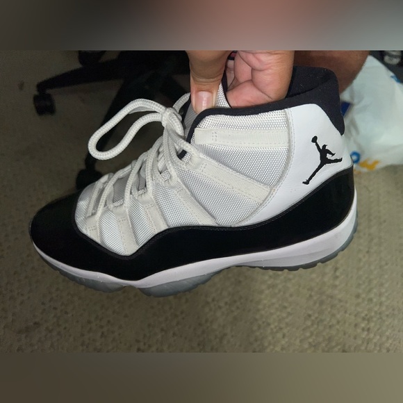 Jordan Concord 11s size 13